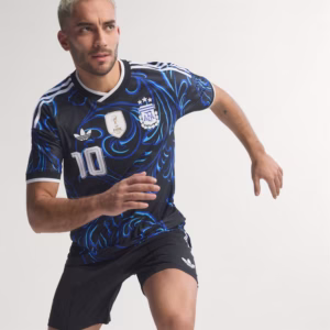 JERSEY VISITANTE MESSI SELECCIÓN ARGENTINA 26 VERSIÓN JUGADOR