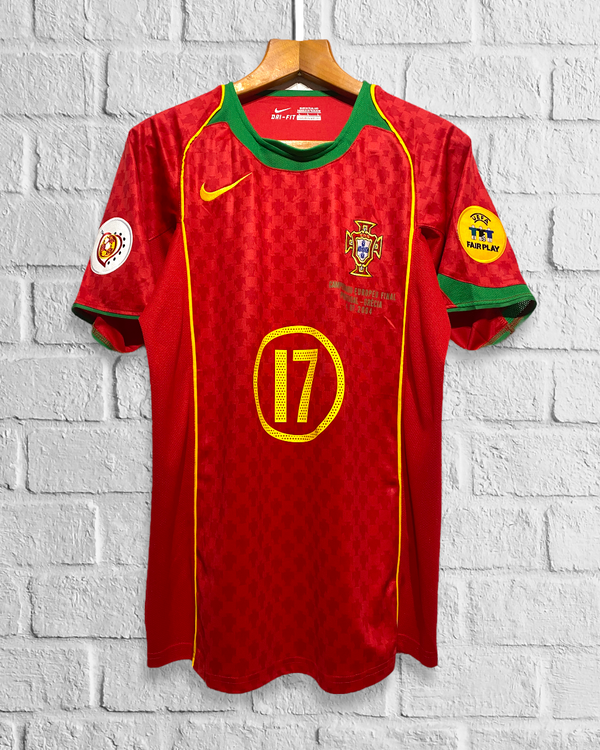 Jersey Retro Portugal Eurocopa 2004 Local Cristiano Ronaldo