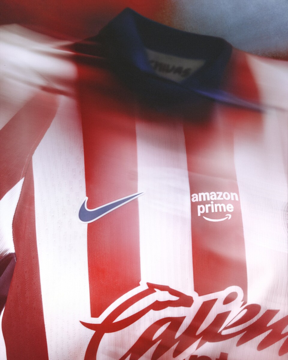 Jersey Chivas Local 26/27 - Image 4
