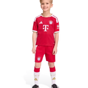 Jersey Bayern de Munich Local 26/27 Nino