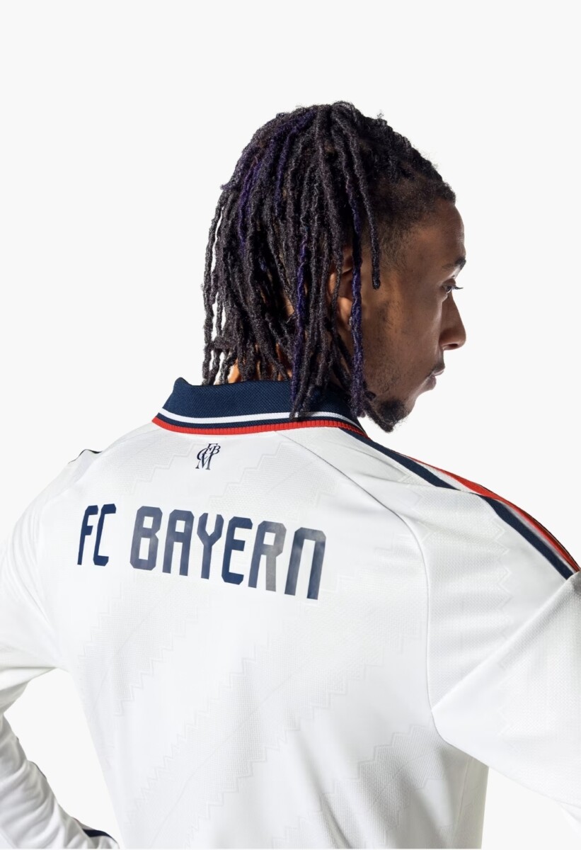 Jersey Bayern de Munich Visita 26/27 - Image 3